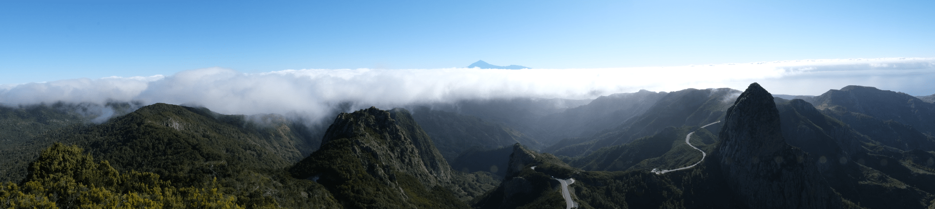 GR 131 La Gomera Wandern La Gomera Wanderweg GR 131 Vallehermoso nach San Sebastian Wanderbericht La Gomera Höhenmeter GR 131 Nebelwald La Gomera Urwald La Gomera Wandertour La Gomera La Gomera Wandertipps Schlafplätze GR 131 Ziegengulasch Bar Amparo Trekking La Gomera Wanderroute GR 131 Wandern Kanarische Inseln