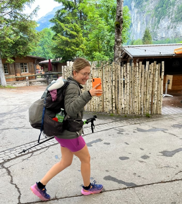 Lea auf Camping Jungfrau beim Wandern des Bärentrek